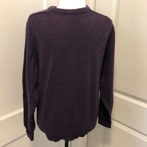 Ll Bean purple men’s lambs wool sweater size medium
